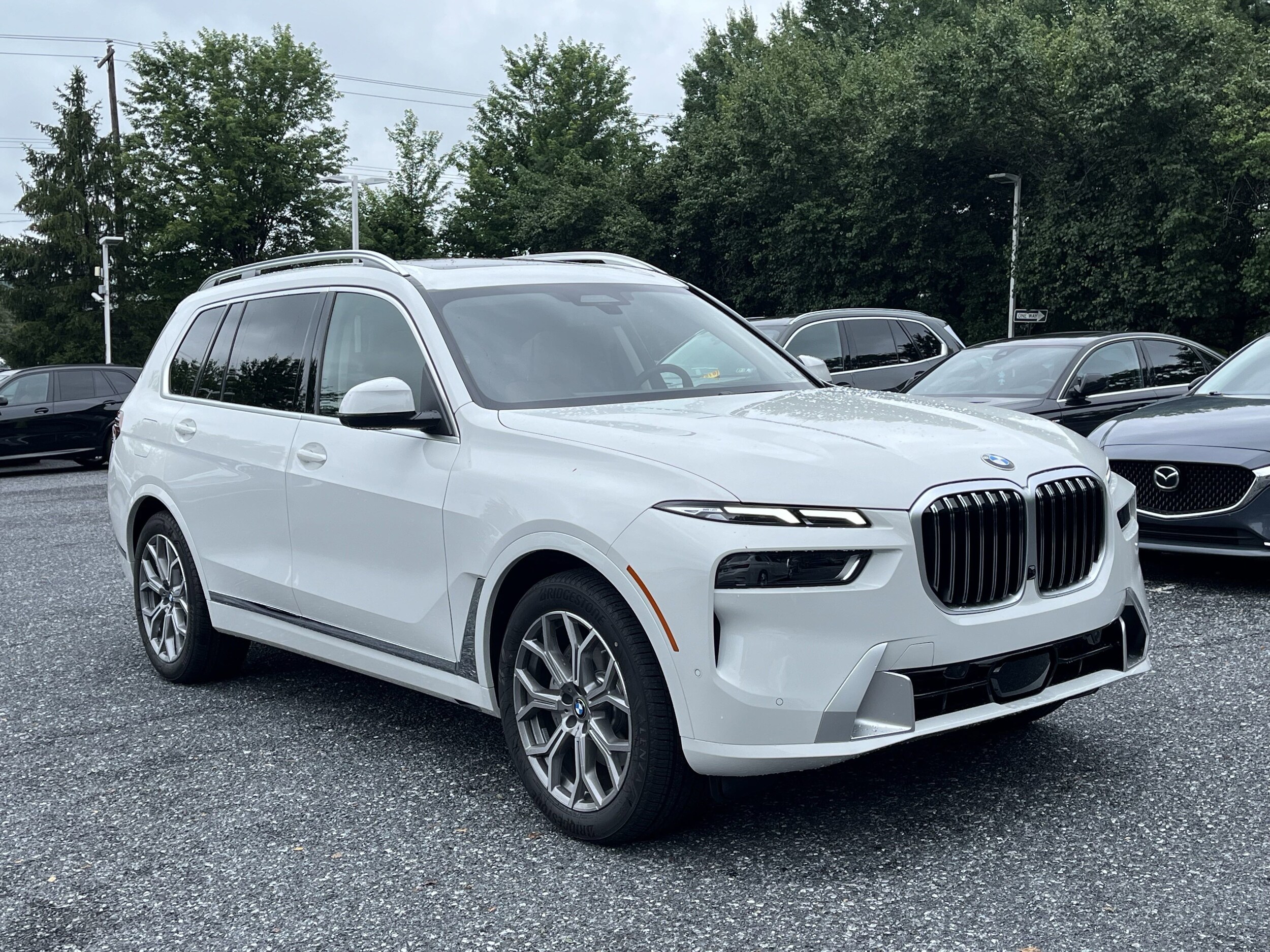 2026 Bmw X7 xDrive40i photo 3