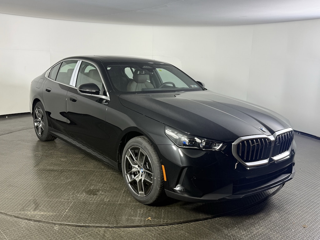 New 2026 BMW 530i xDrive Sedan