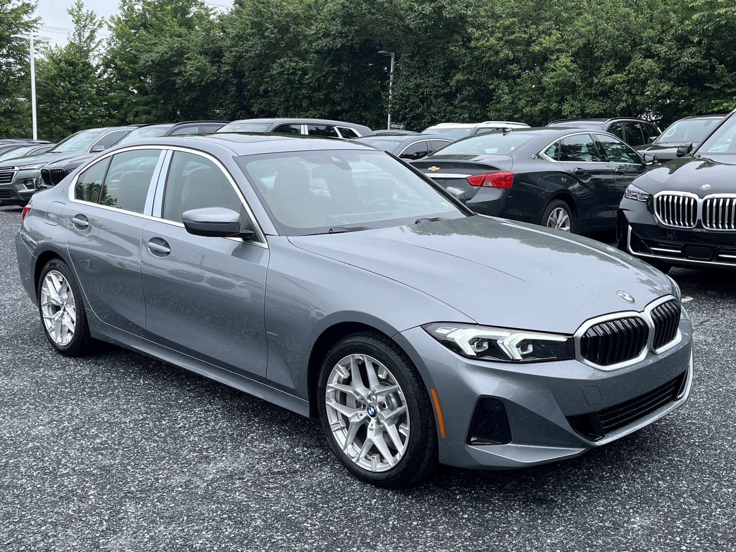 2025 Bmw 330i 330i xDrive photo 3