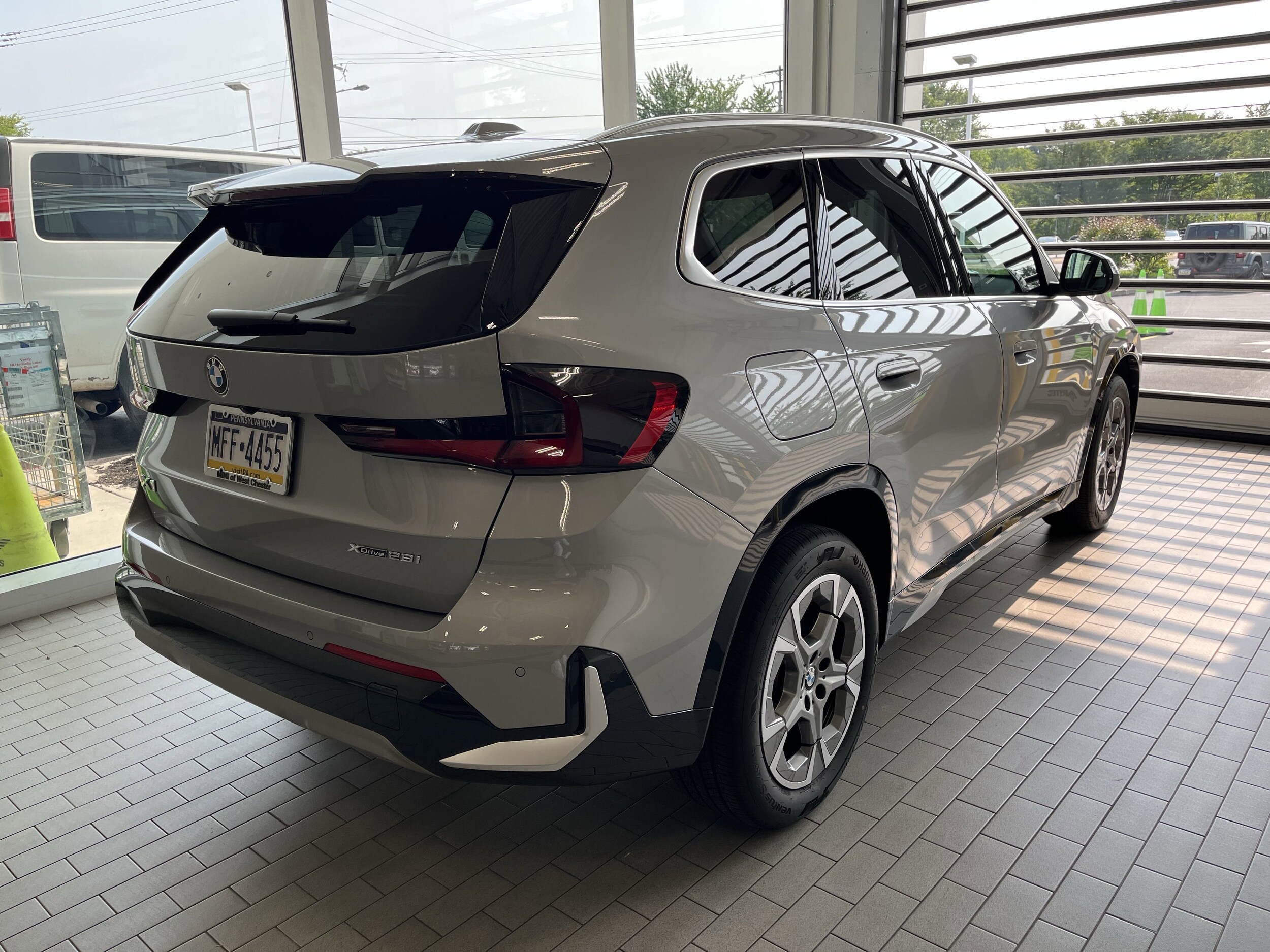 2025 Bmw X1 XDrive28i photo 4