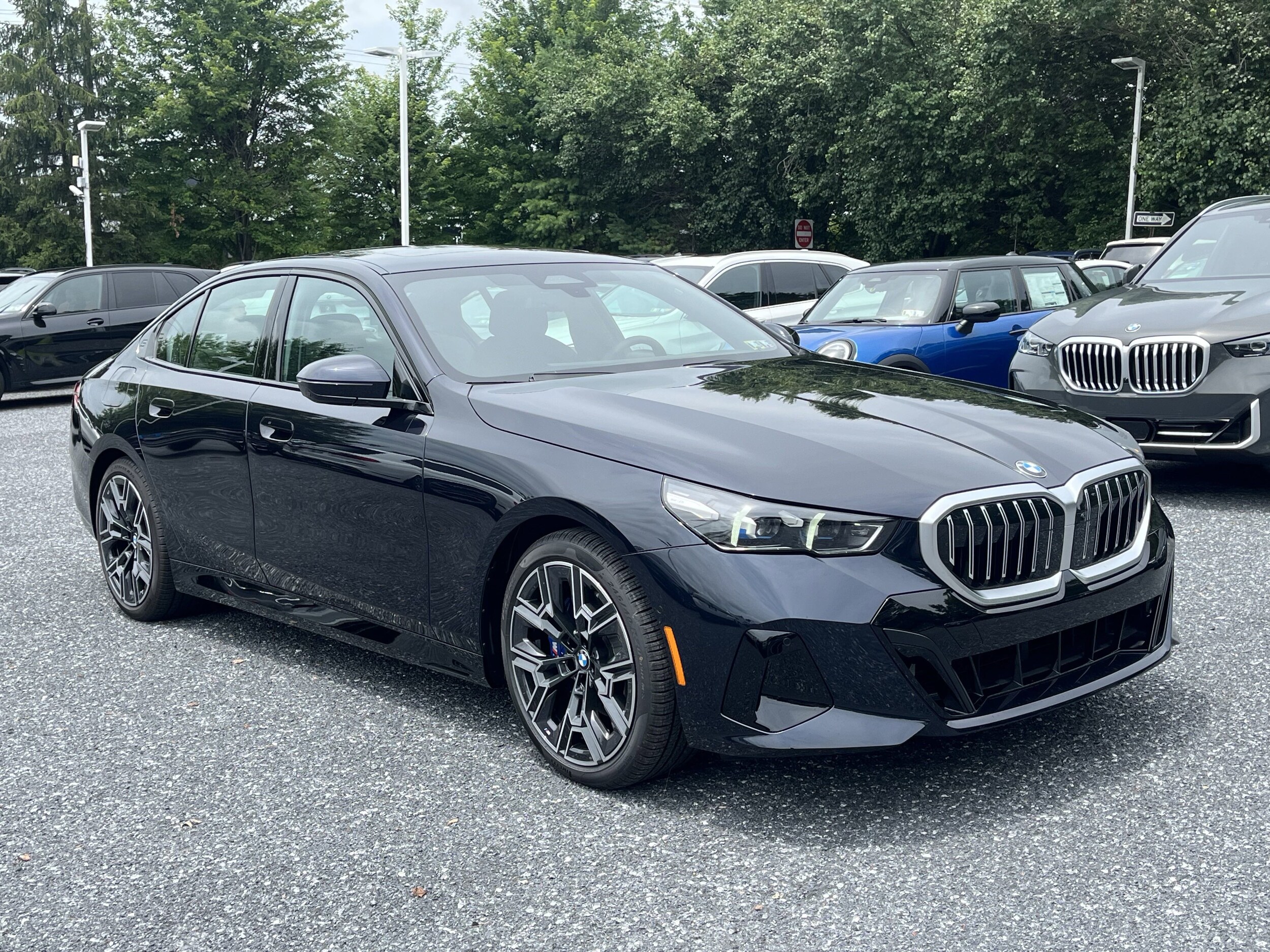 2026 Bmw 530i xDrive photo 2