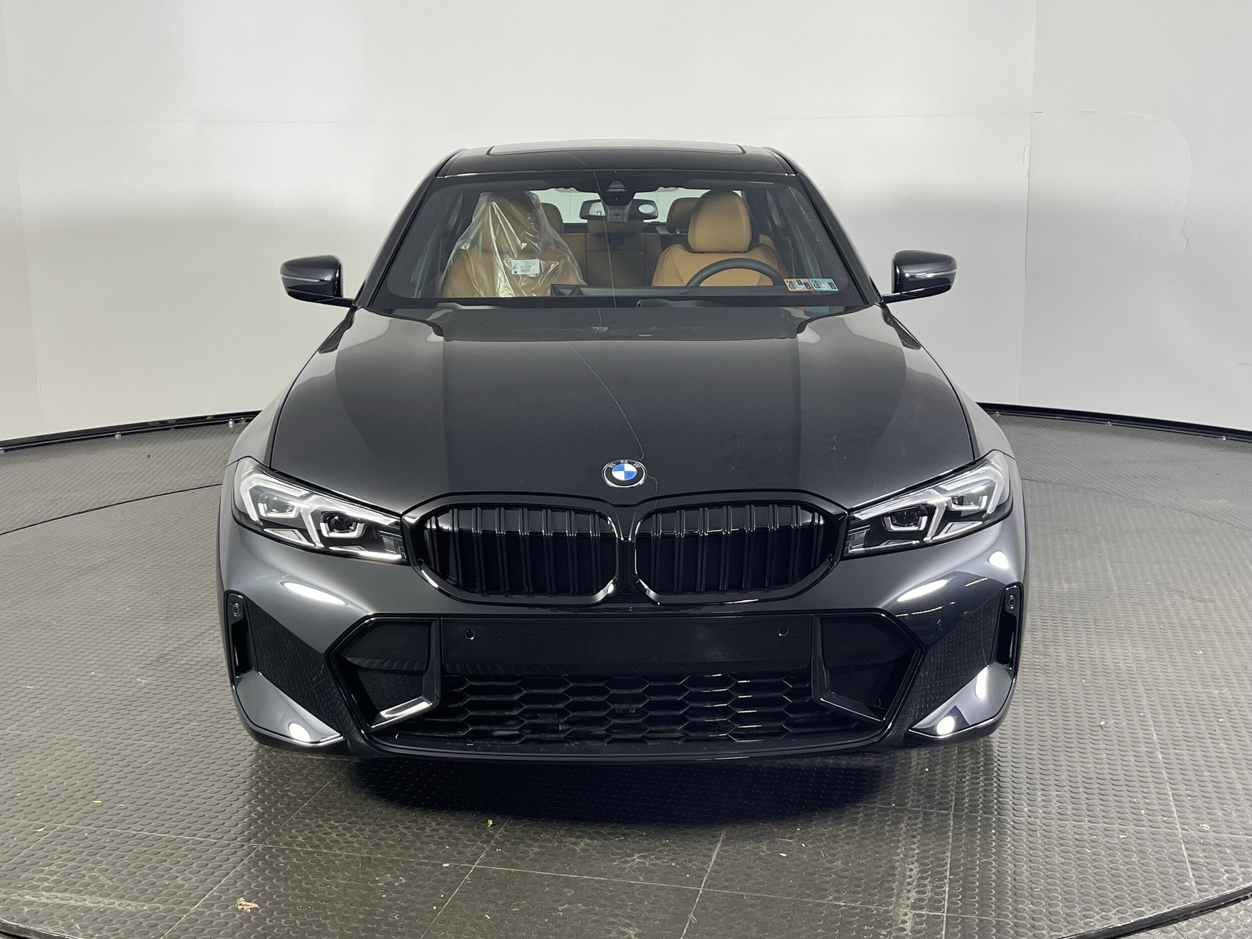 2026 Bmw 330i xDrive Sedan photo 3