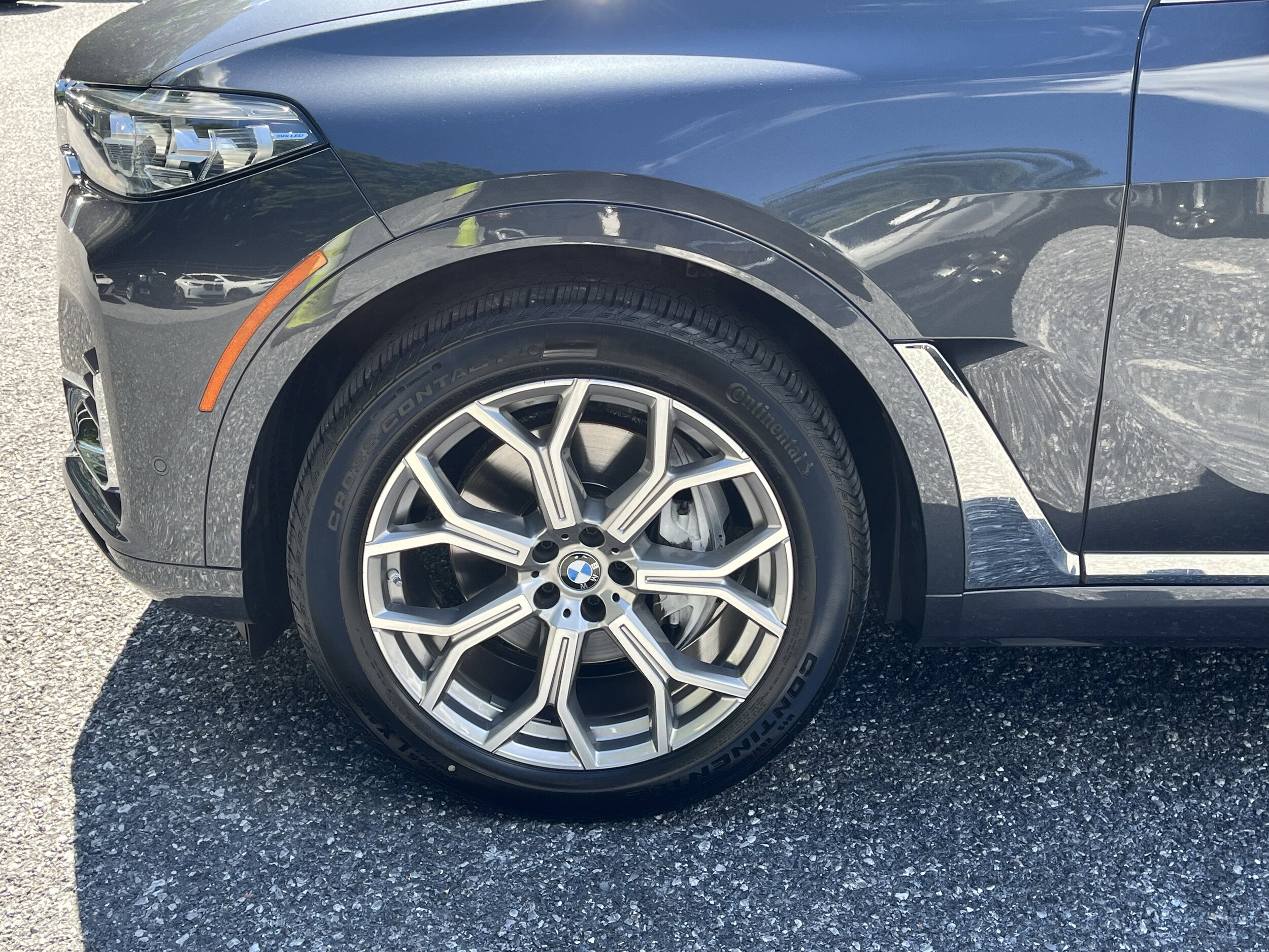 2021 Bmw X7 xDrive40i photo 3