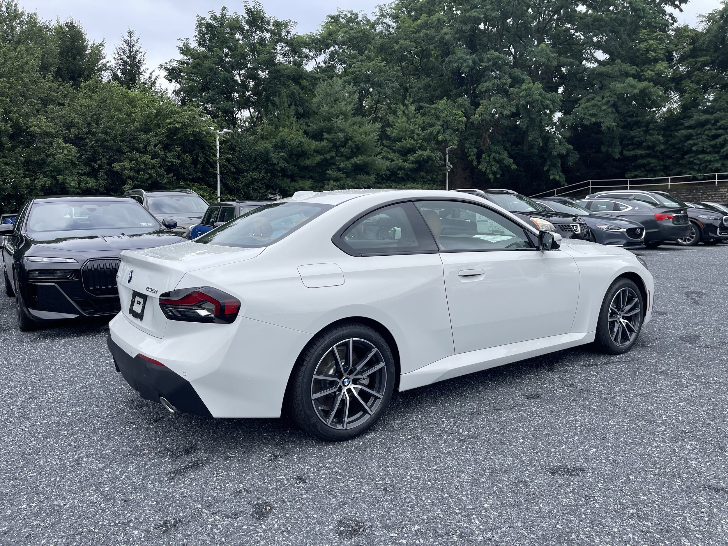 2025 Bmw 230i xDrive Coupe photo 2