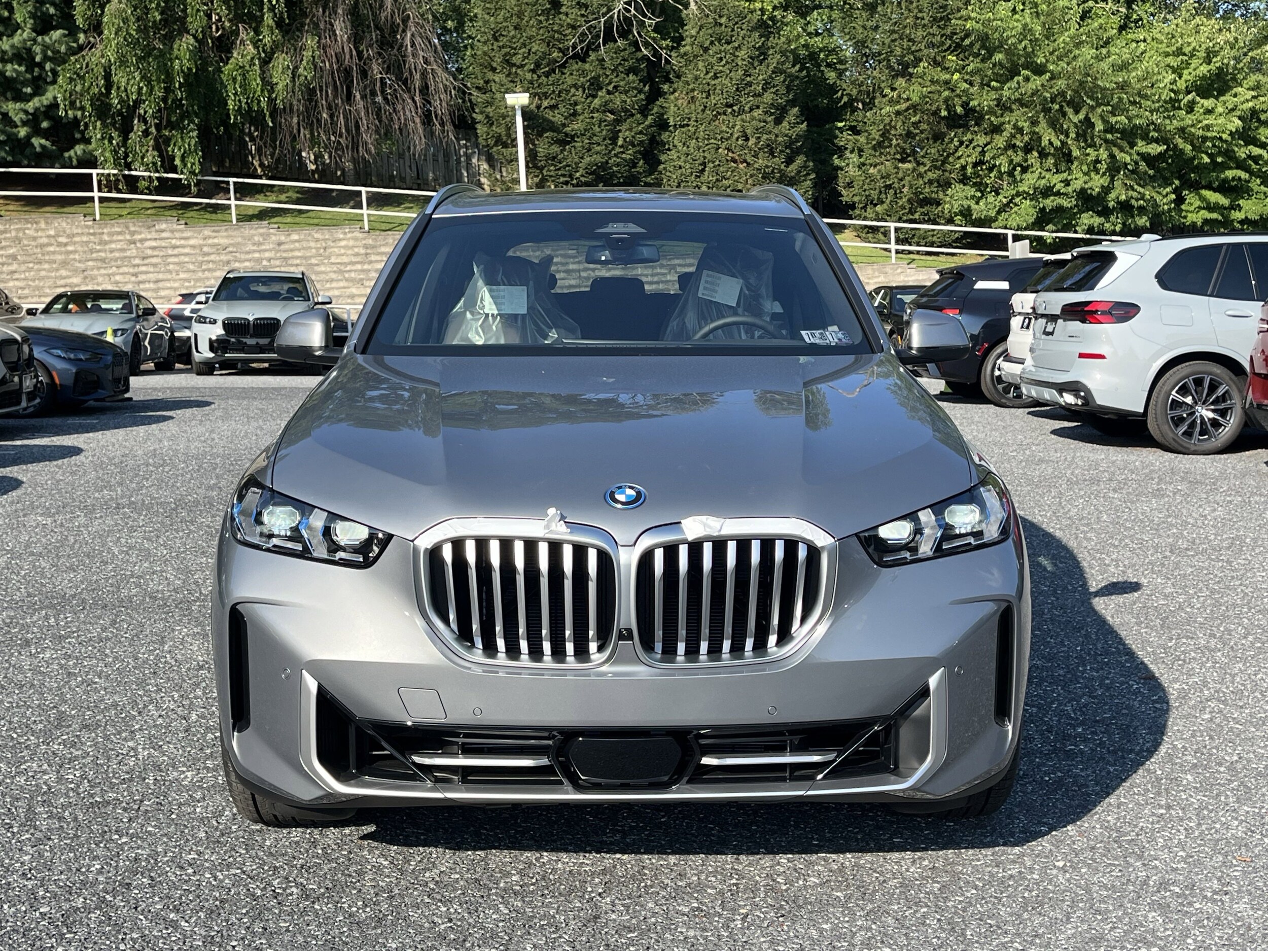 2026 Bmw X5 xDrive50e photo 2