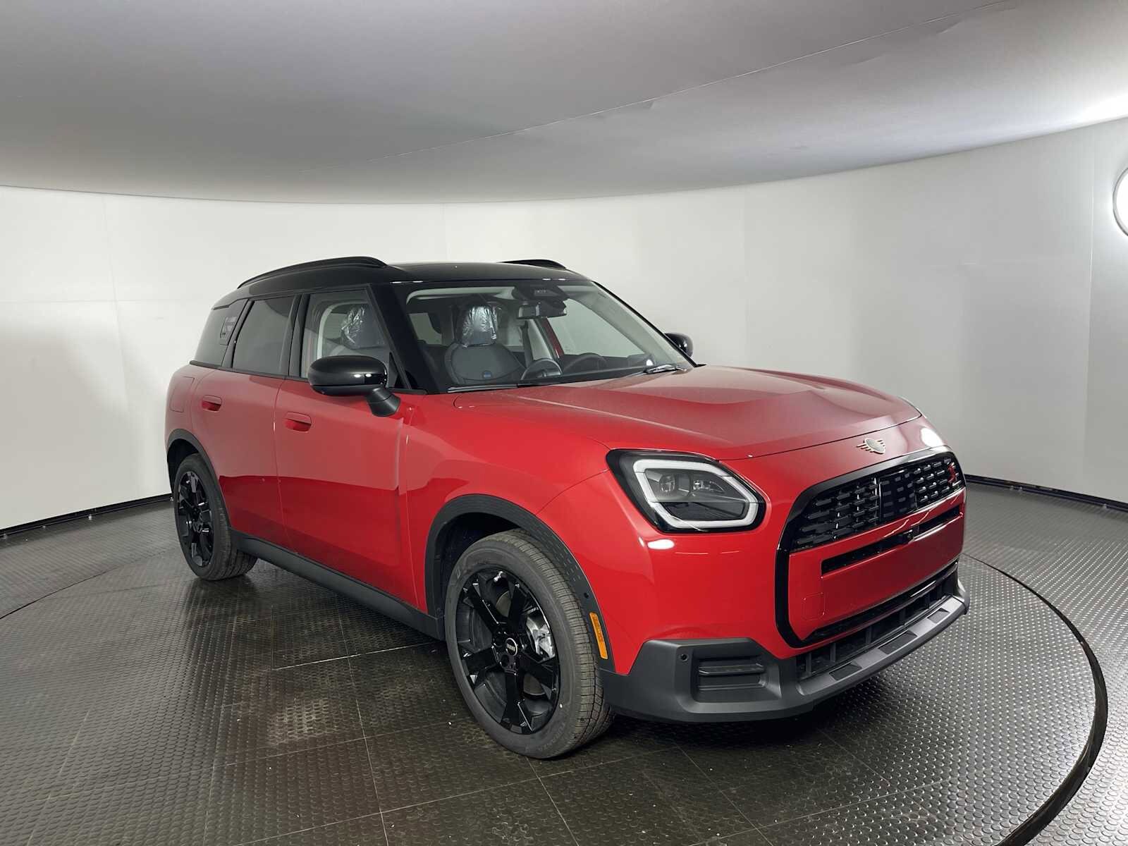 2025 Mini Cooper S ALL4 photo 2