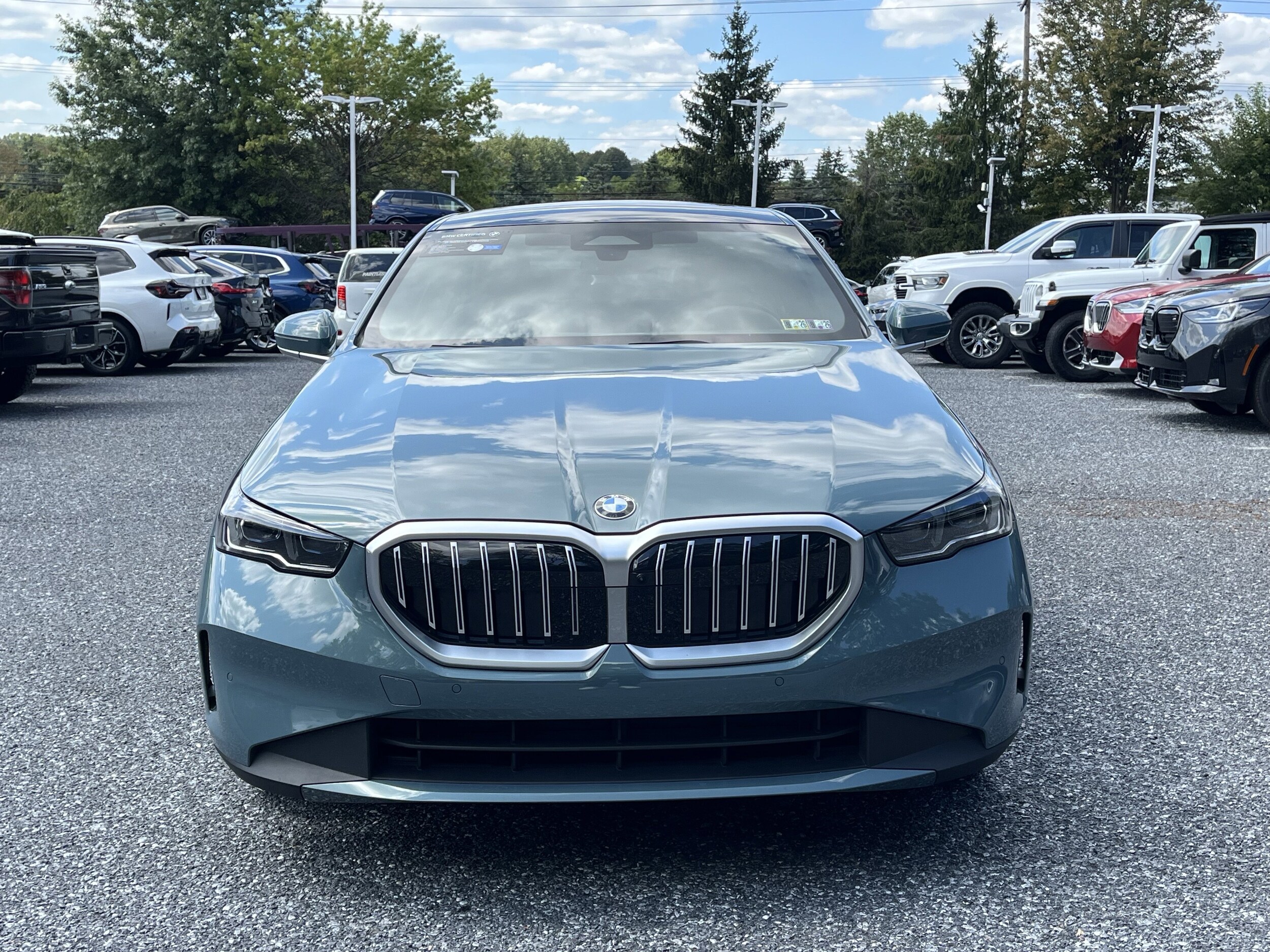 2025 Bmw 540i xDrive photo 2