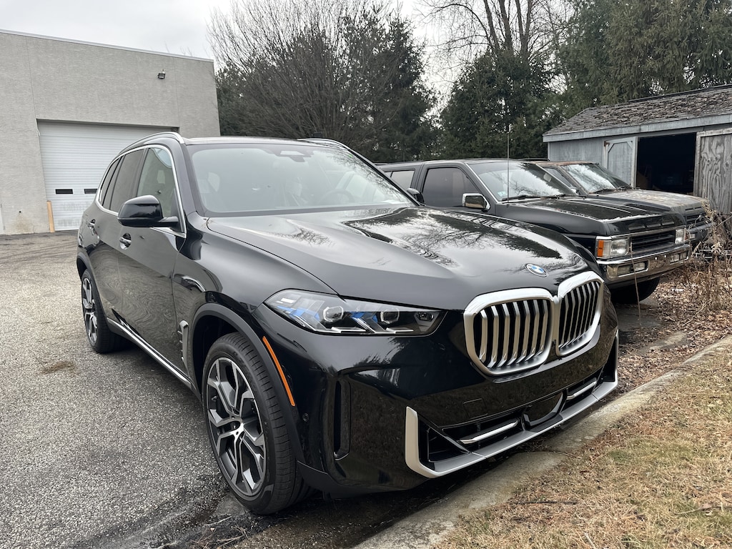 New 2026 BMW X5 xDrive40i SUV
