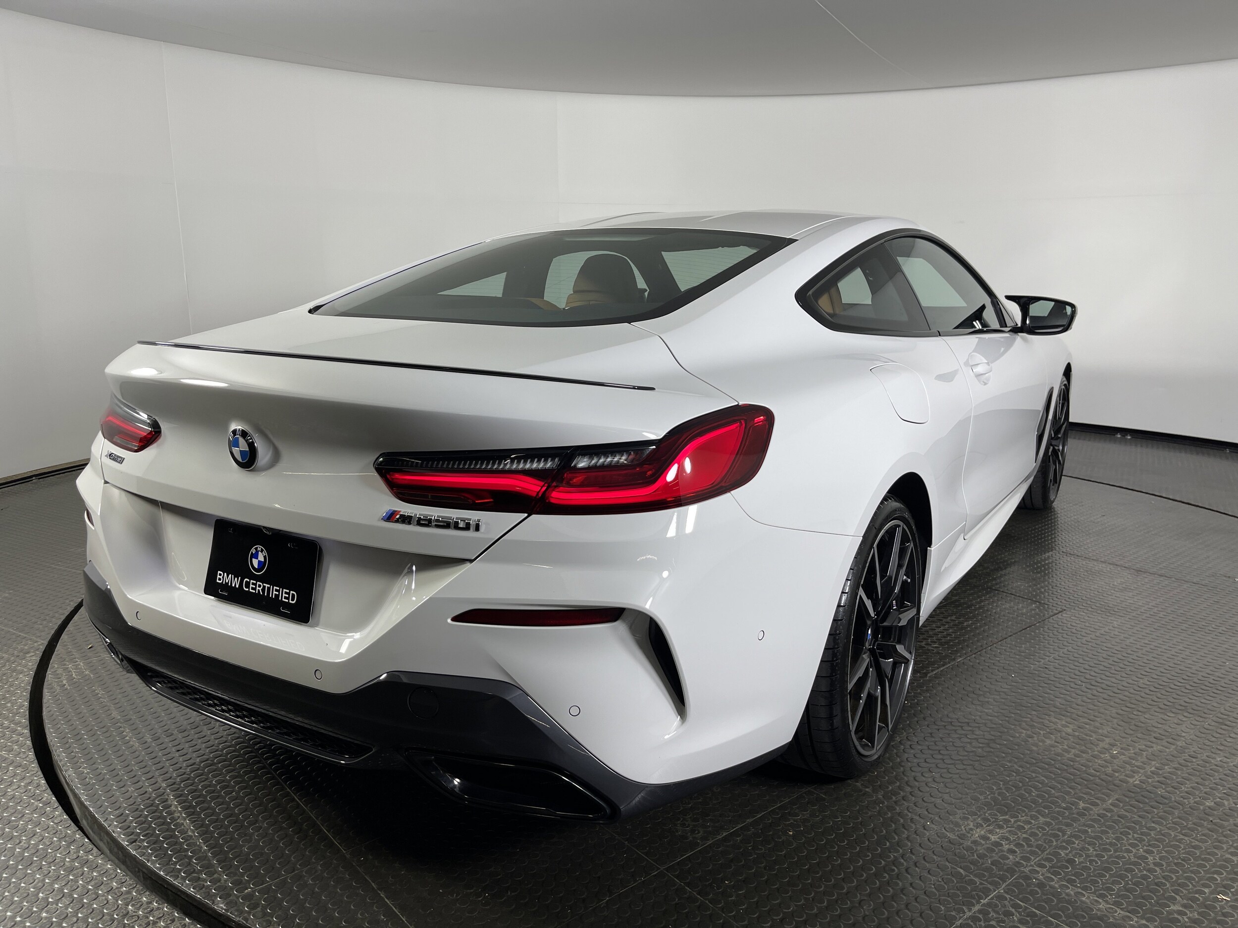 2025 Bmw M850i xDrive photo 3