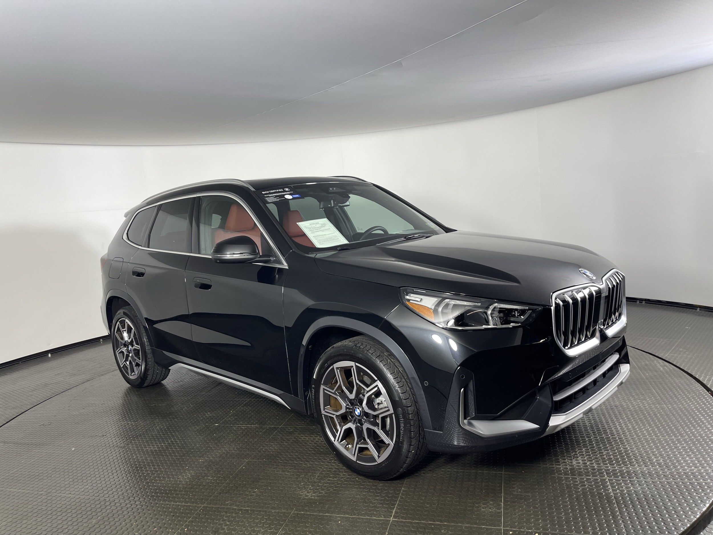 2025 Bmw X1 XDrive28i photo 2