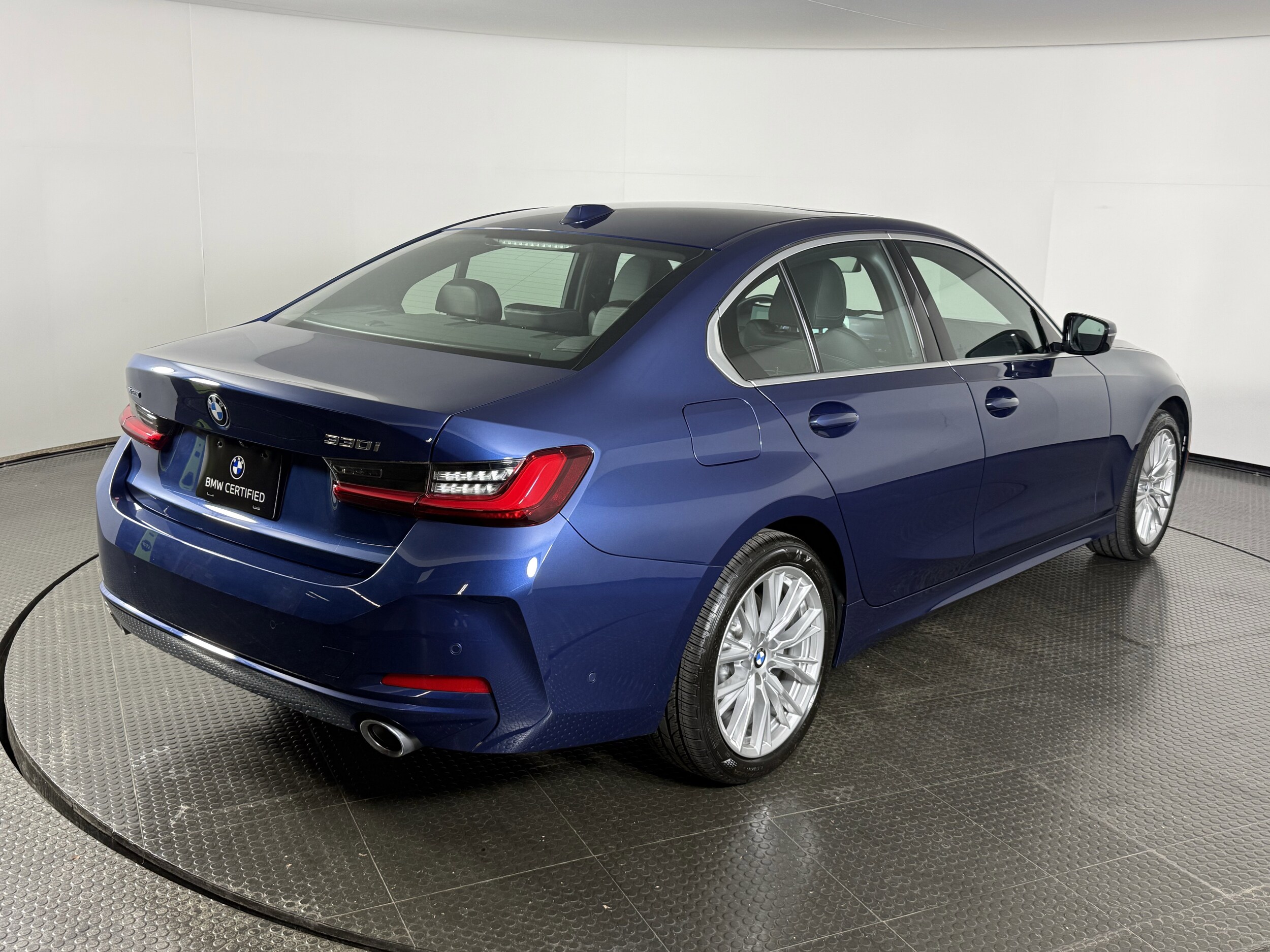 2024 Bmw 330i xDrive photo 4