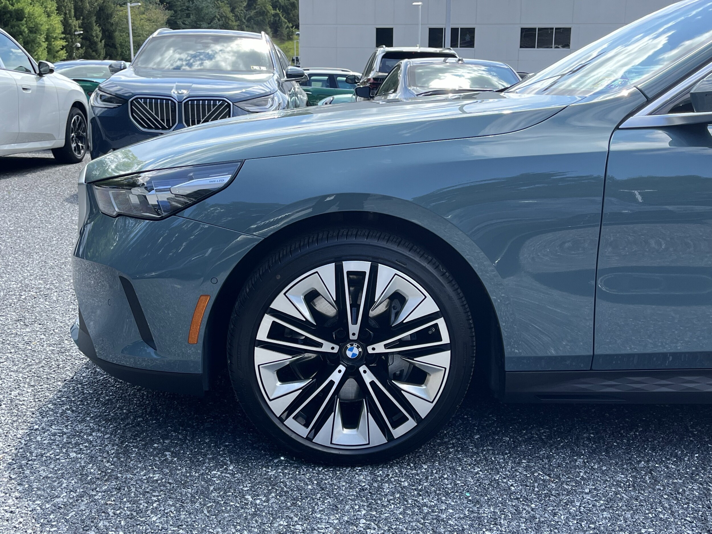 2025 Bmw 540i xDrive photo 4