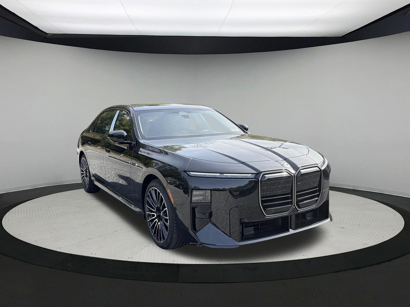 New 2027 BMW 740i xDrive Sedan