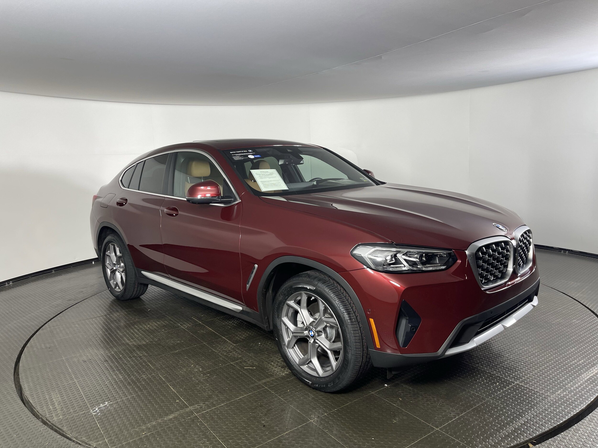 2025 Bmw X4 xDrive30i photo 2