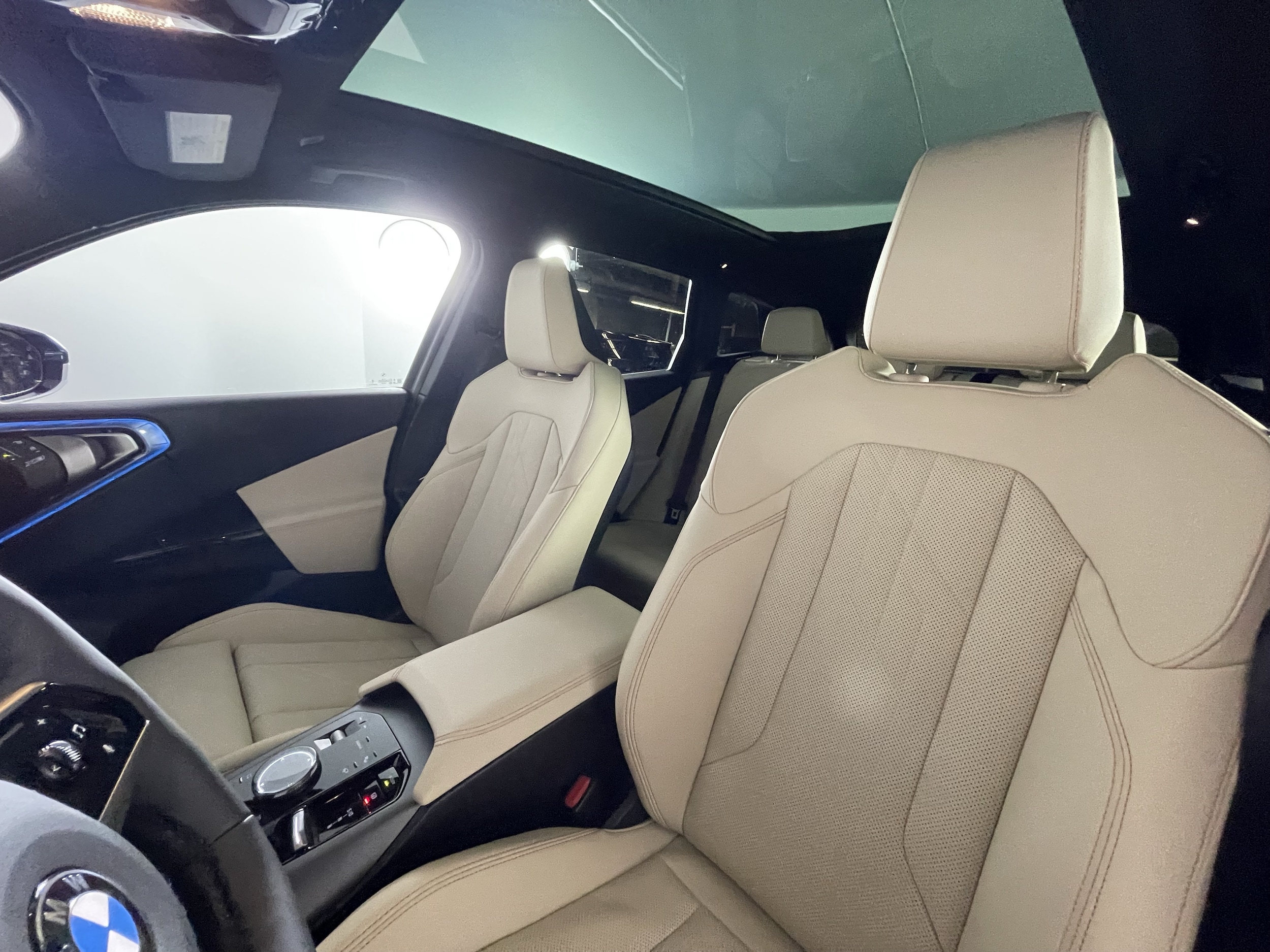 2026 BMW X3 30 - Photo 9