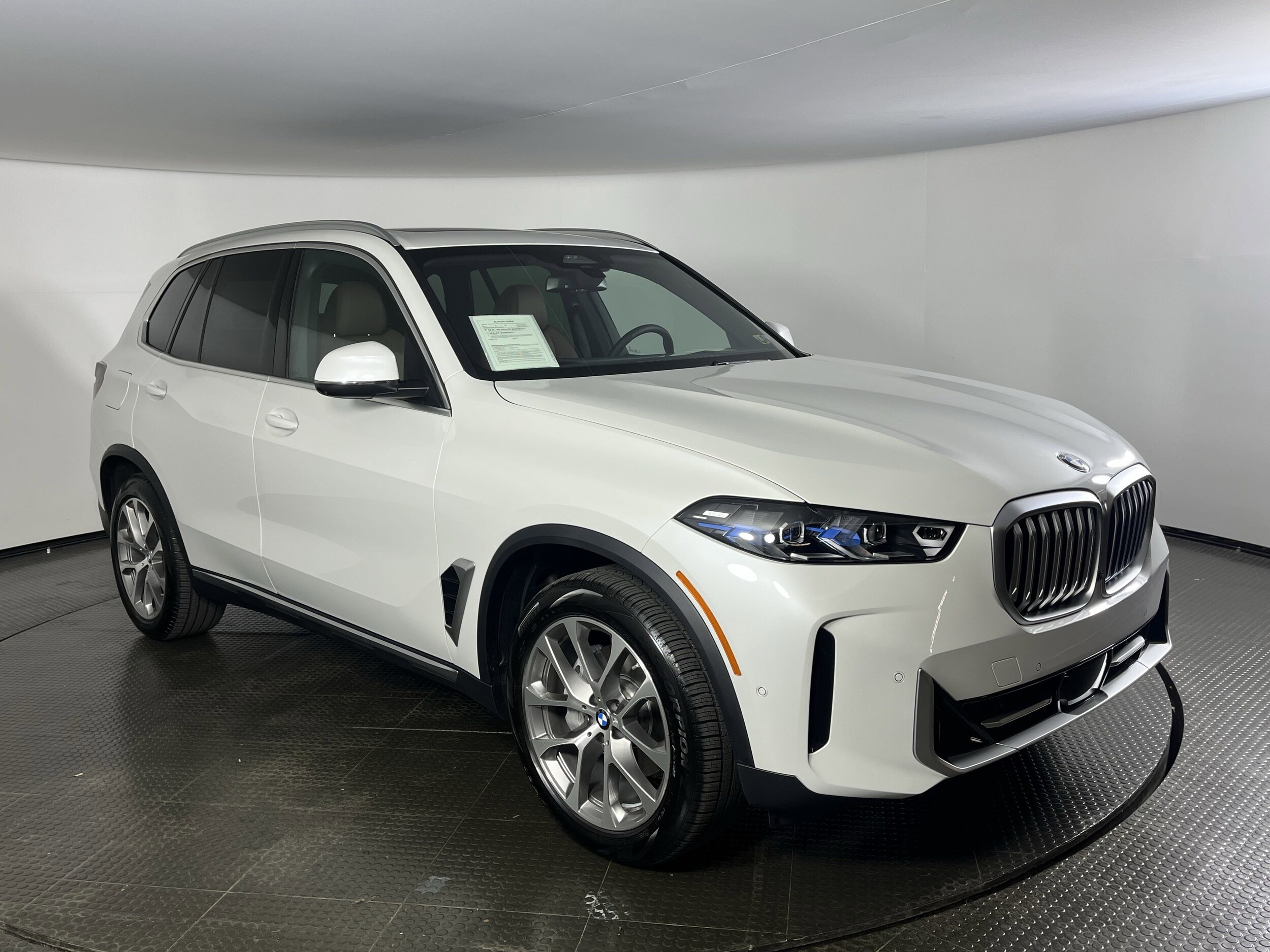 2026 Bmw X5 xDrive40i photo 3