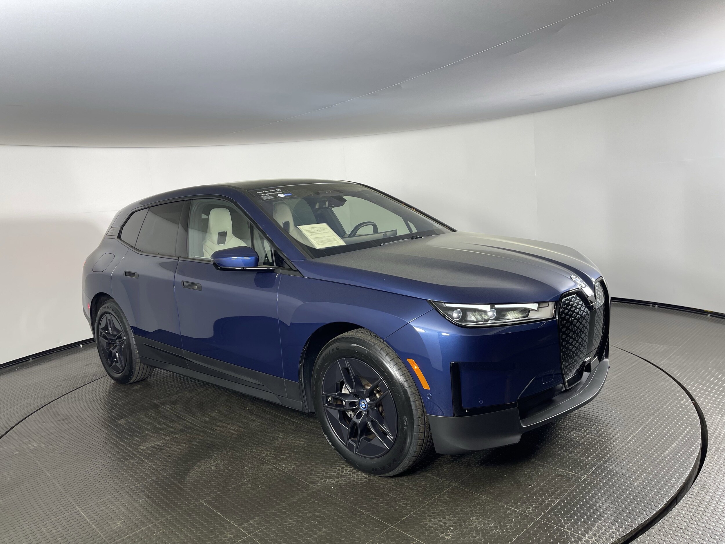 2024 Bmw iX iX xDrive50 photo 2