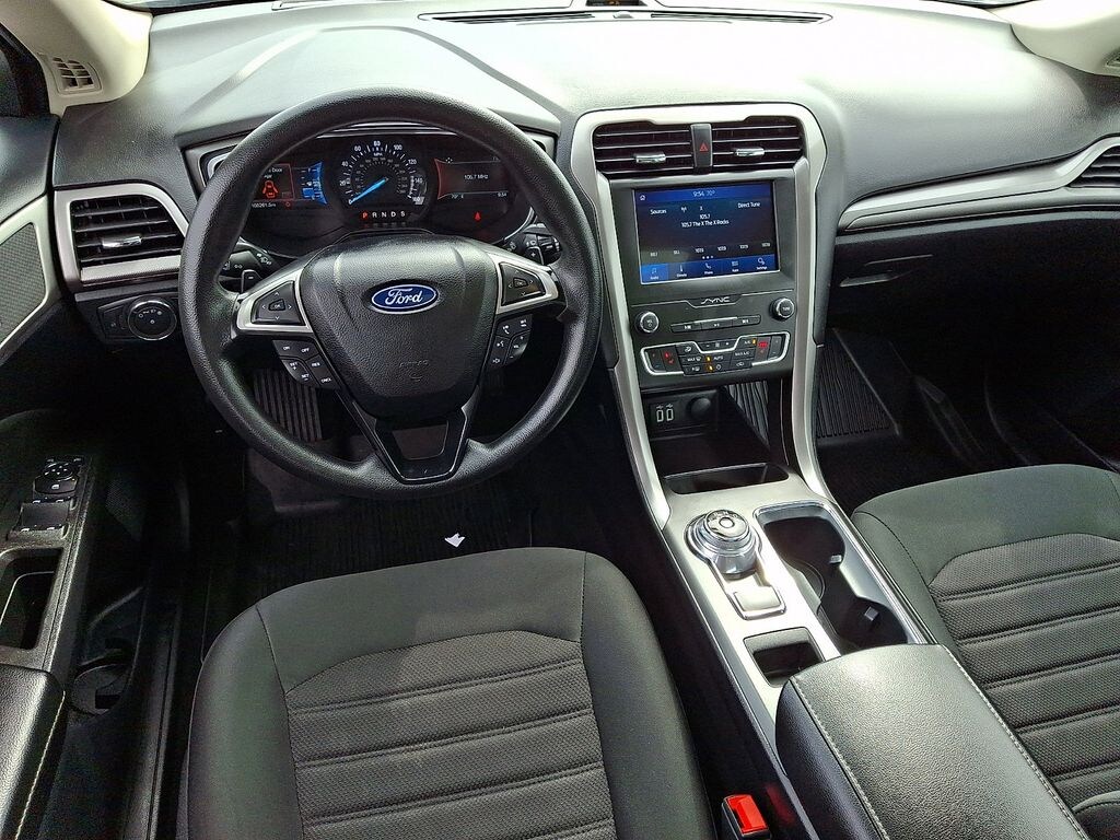 Used 2020 Ford Fusion SE Sedan