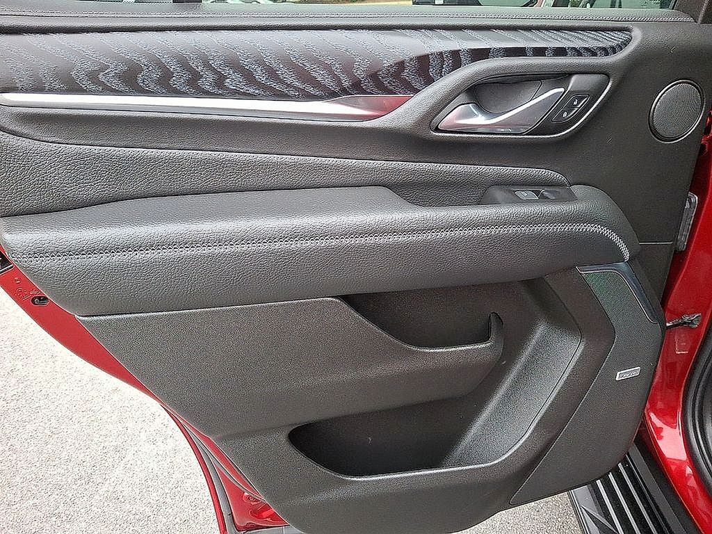 2022 GMC Yukon Denali - Photo 24