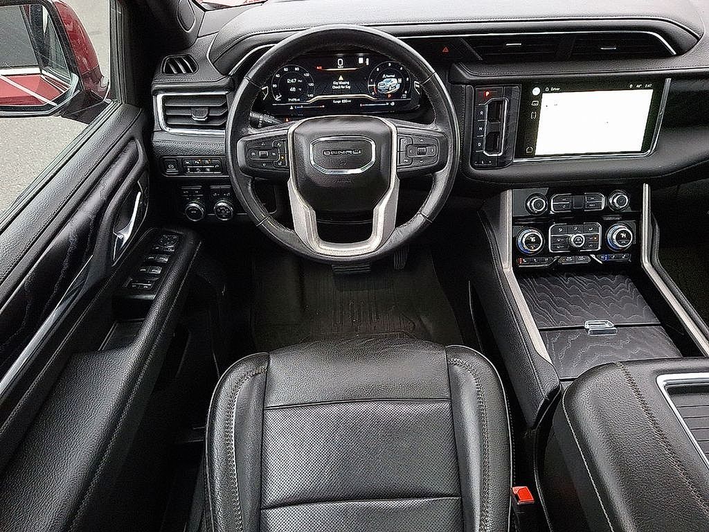 2022 GMC Yukon Denali - Photo 3