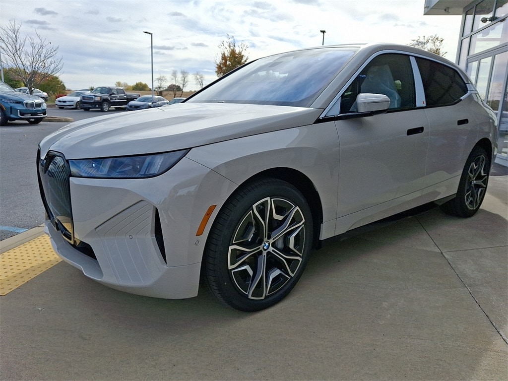 New 2026 BMW iX xDrive45 SUV