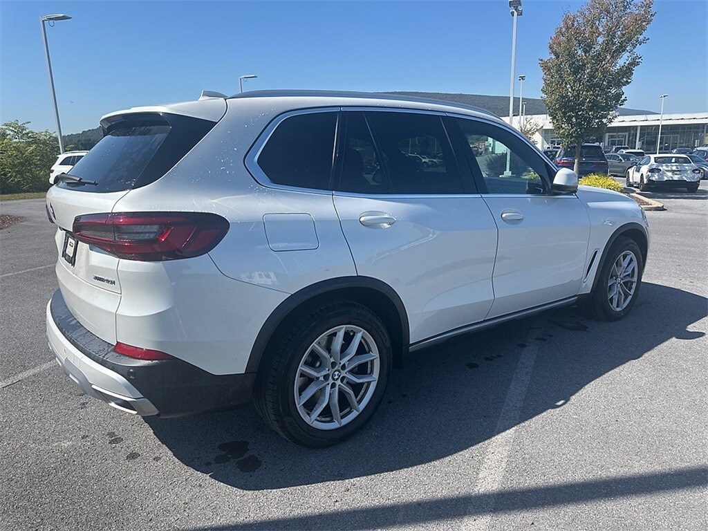 2023 Bmw X5 xDrive40i photo 2