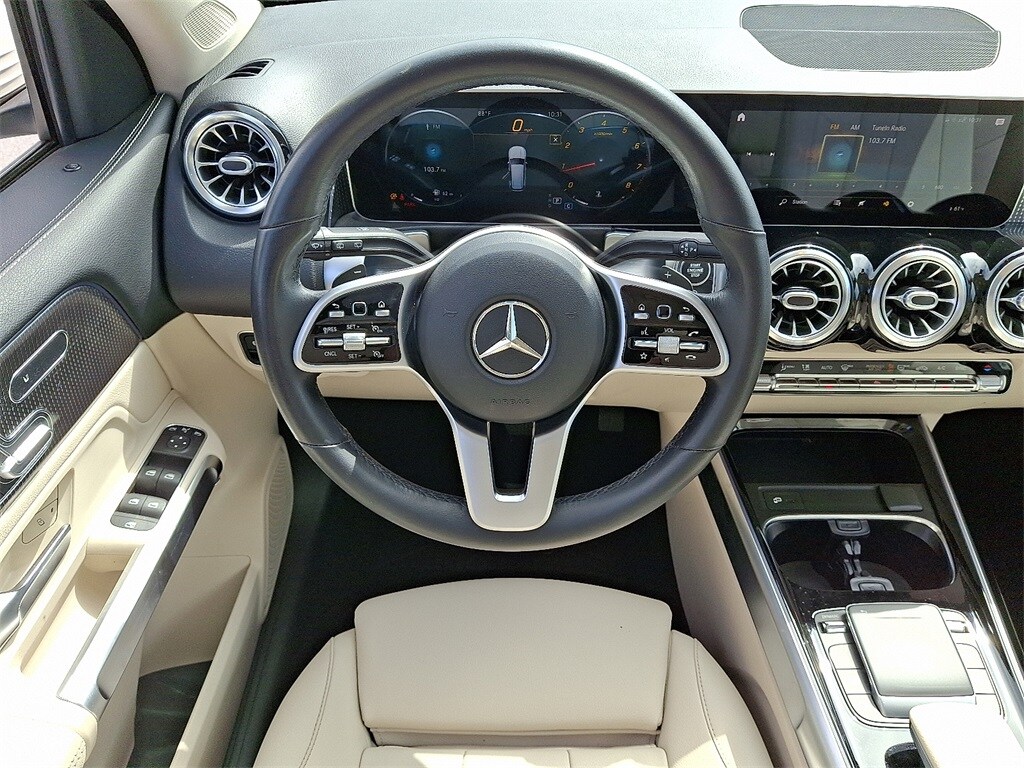 2021 Mercedes Benz GLB 250 4MATIC photo 2