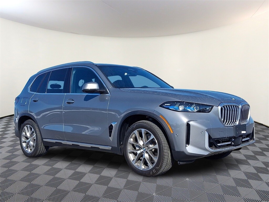 New 2026 BMW X5 xDrive40i SUV