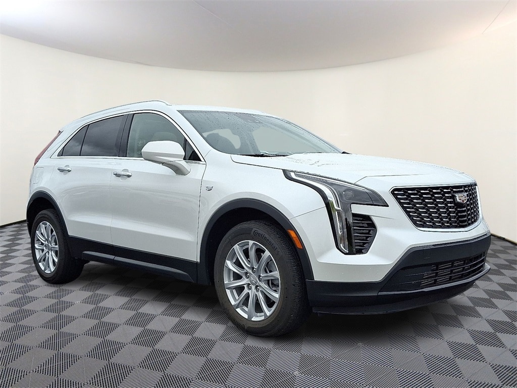 2023 Cadillac XT4 Luxury