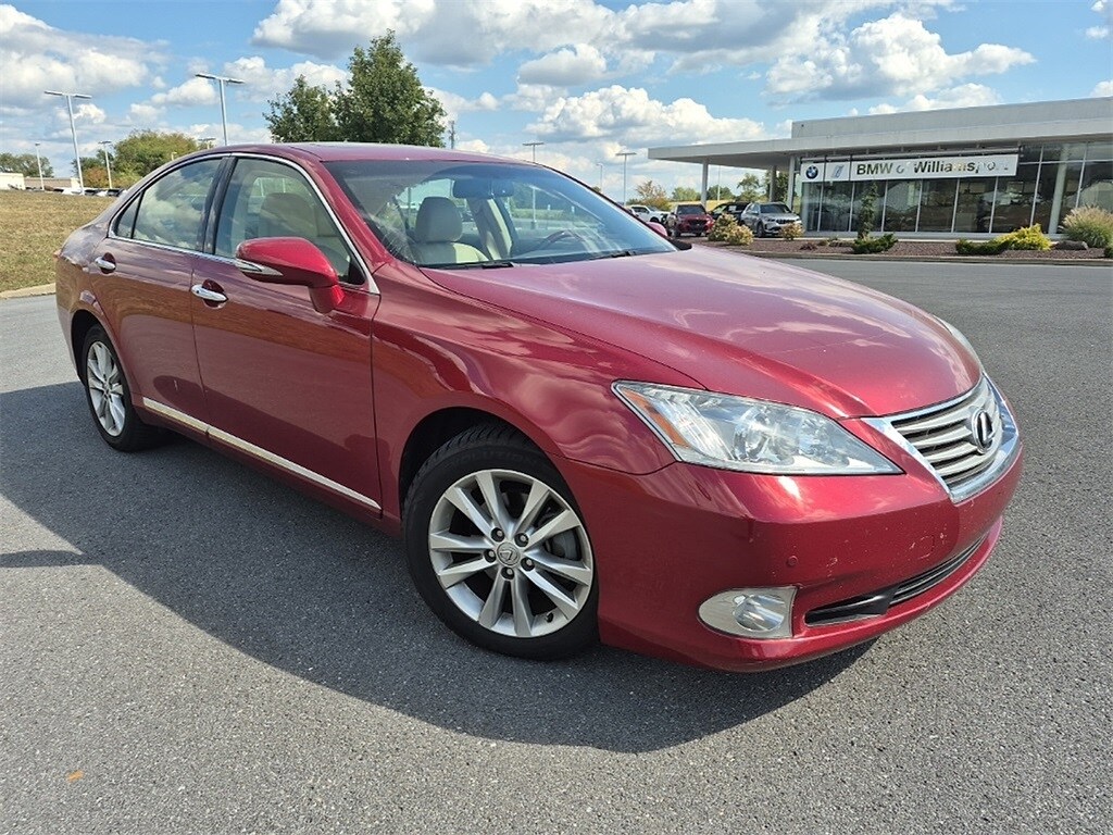 2011 Lexus ES 350 photo 4