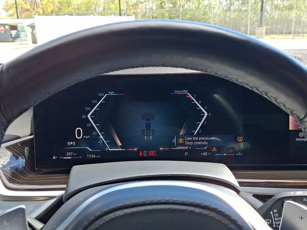 2023 BMW X7 40i - Photo 23