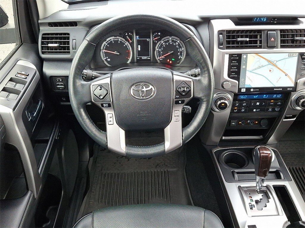 2023 Toyota 4Runner Limited photo 2