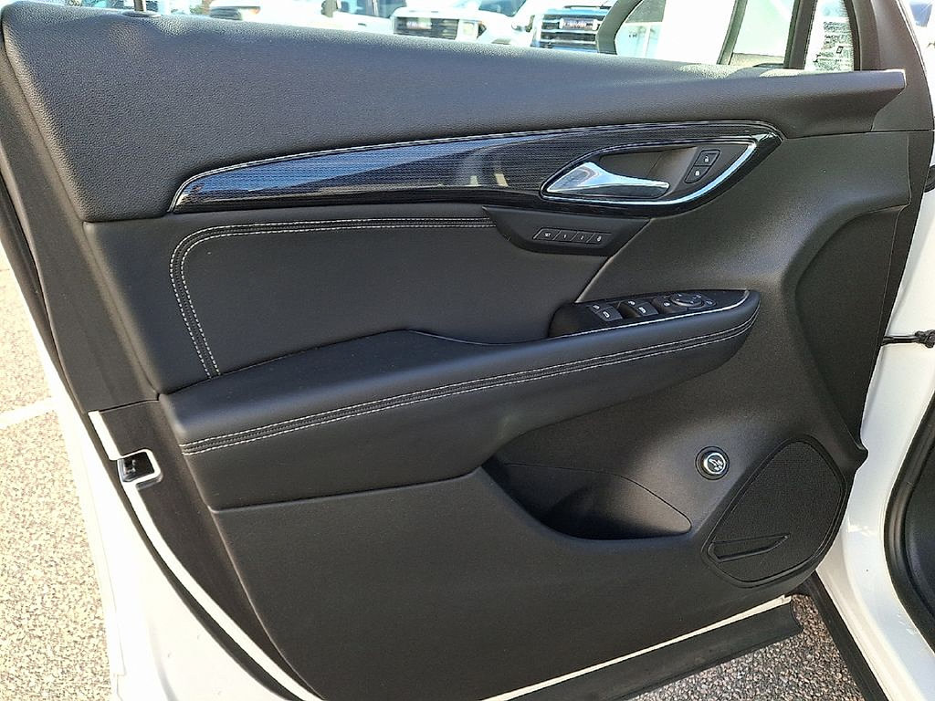 2023 Buick Envision Essence - Photo 14