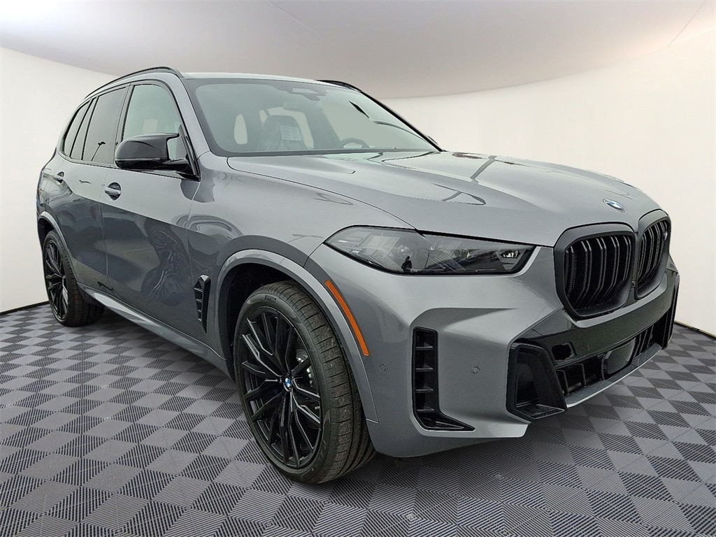 2026 BMW X5 M60i's photo