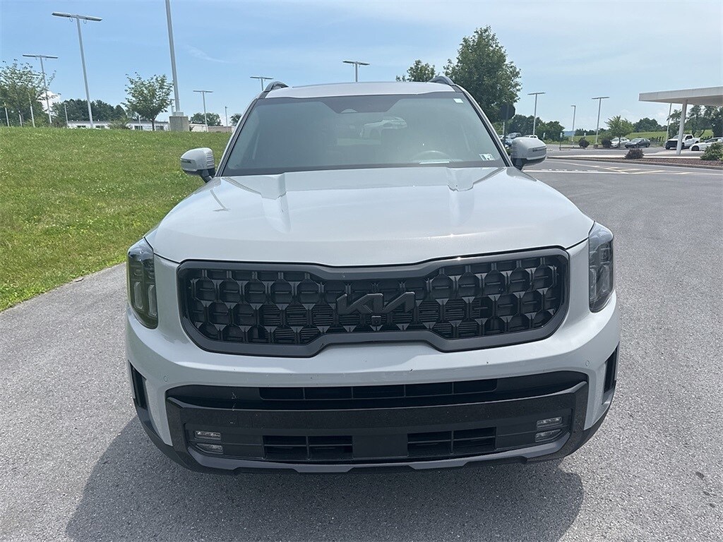 2024 Kia Telluride X-Line photo 2