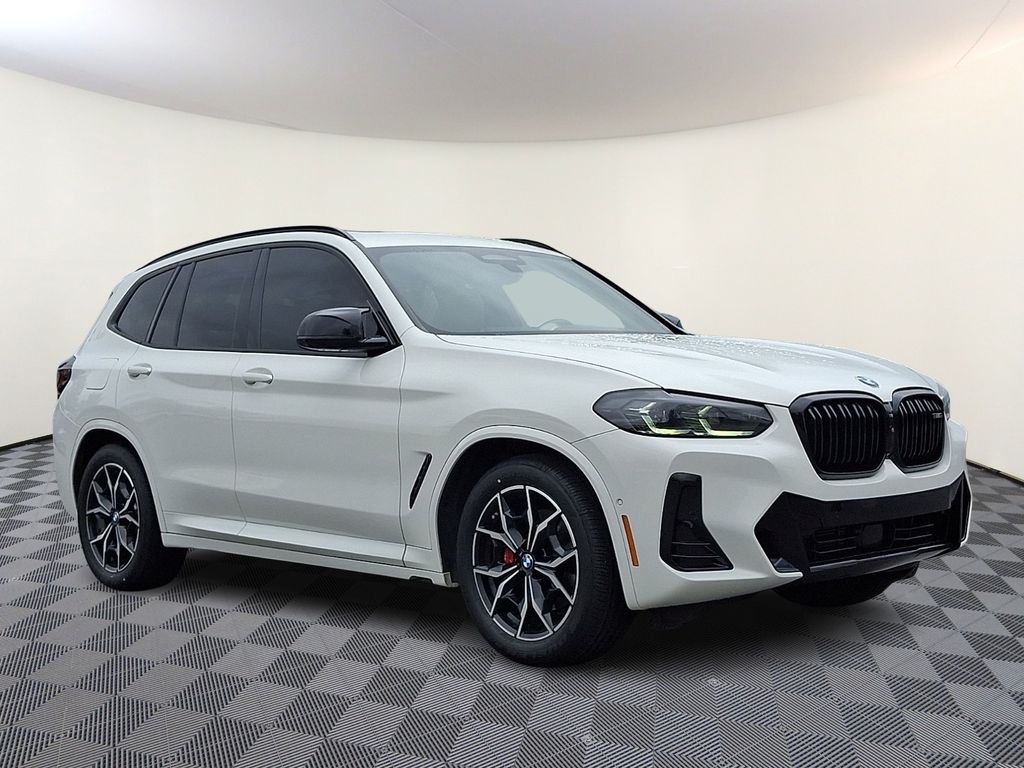 2022 BMW X3 M40i's photo