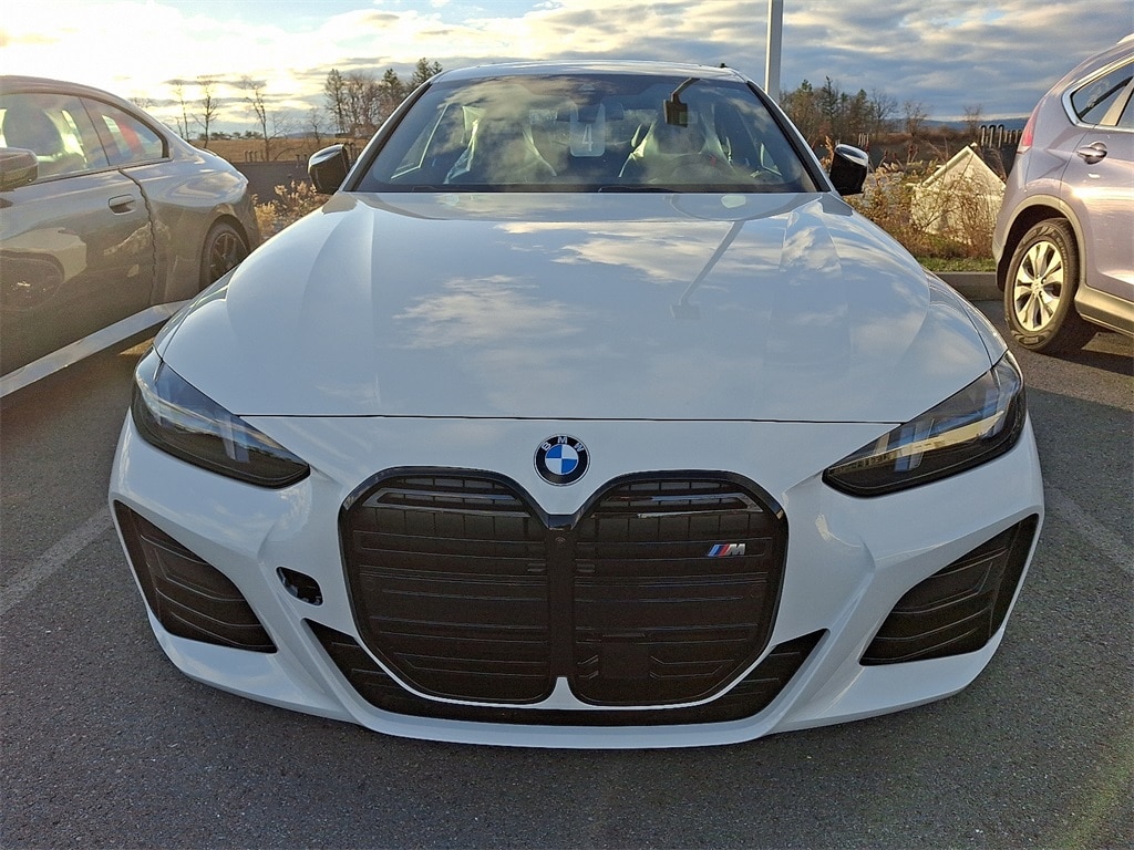 New 2026 BMW 4 Series M440i xDrive Coupe