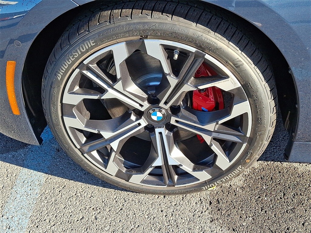 2025 Bmw 330i xDrive photo 4