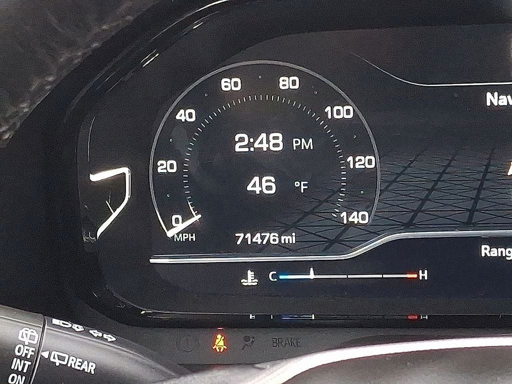 2022 GMC Yukon Denali - Photo 36
