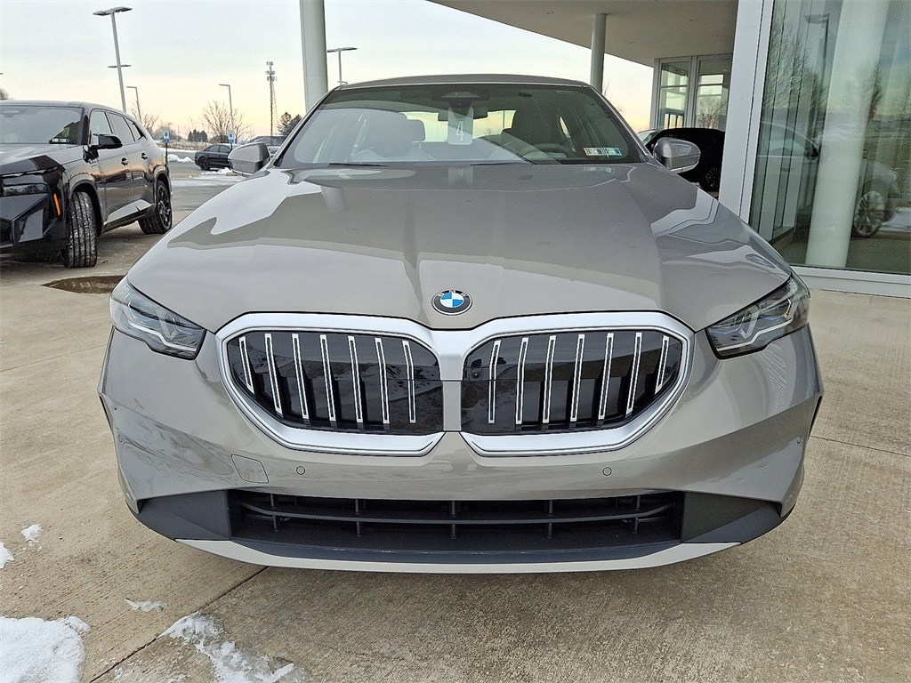 New 2026 BMW 5 Series 530i xDrive Sedan