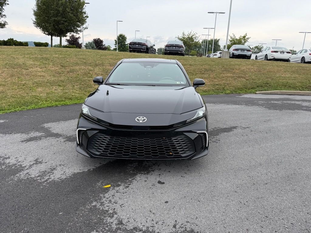 Used 2025 Toyota Camry SE Sedan