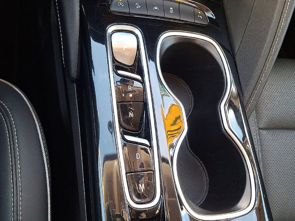 2023 Buick Envision Essence - Photo 16