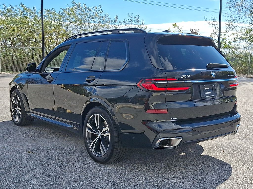 2023 BMW X7 40i - Photo 9