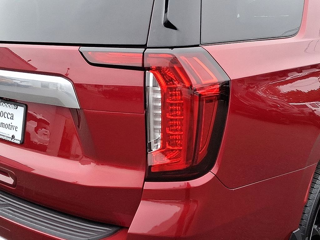 2022 GMC Yukon Denali - Photo 19