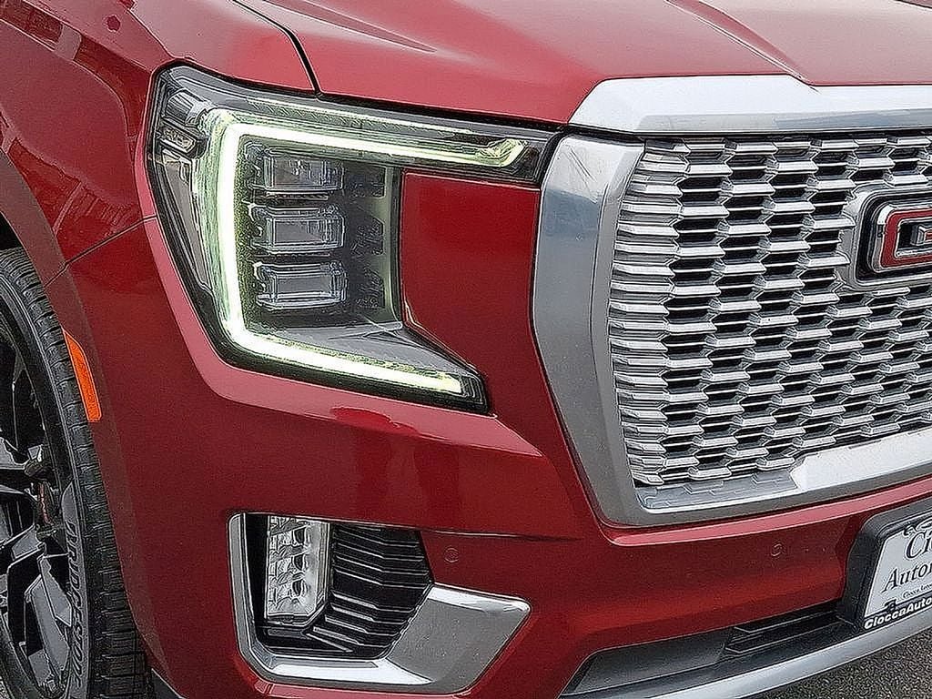 2022 GMC Yukon Denali - Photo 16