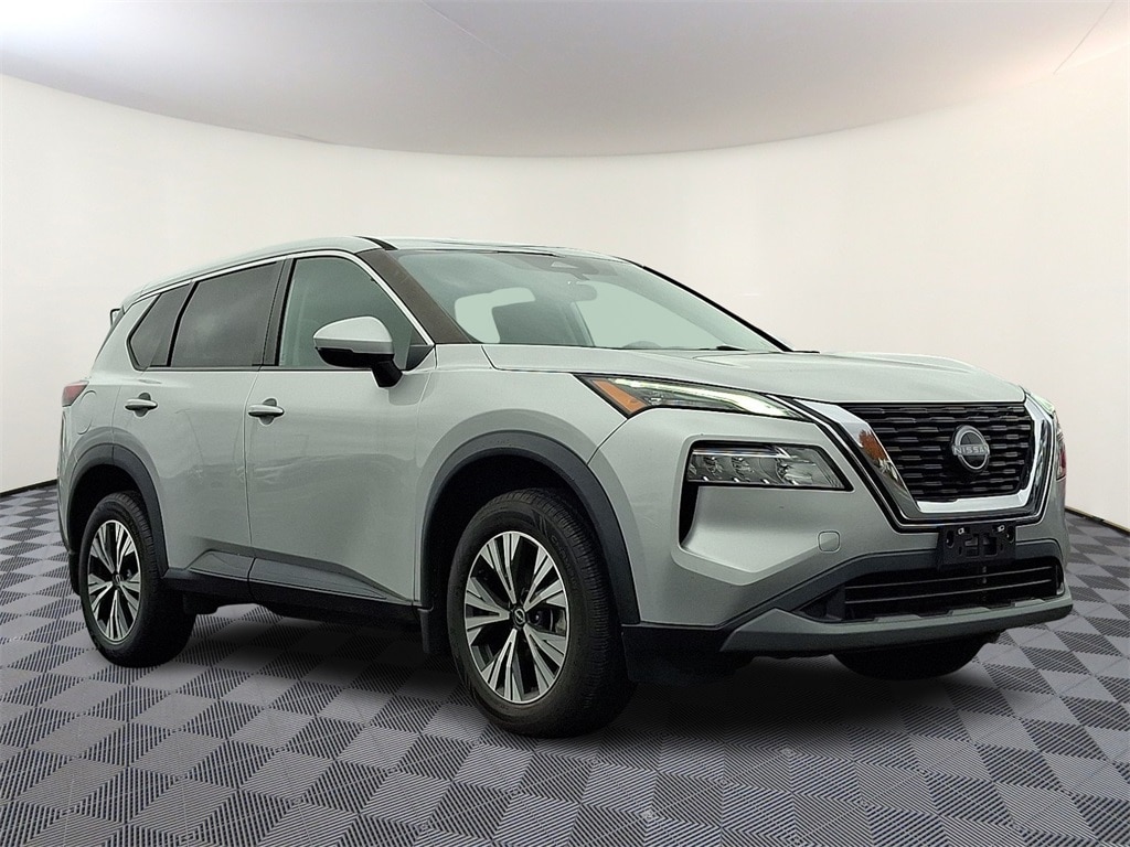 Used 2022 Nissan Rogue SV SUV