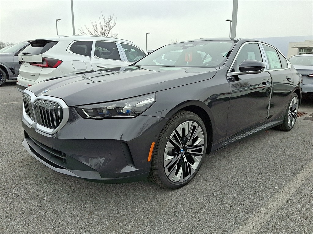 New 2026 BMW 5 Series 530i xDrive Sedan