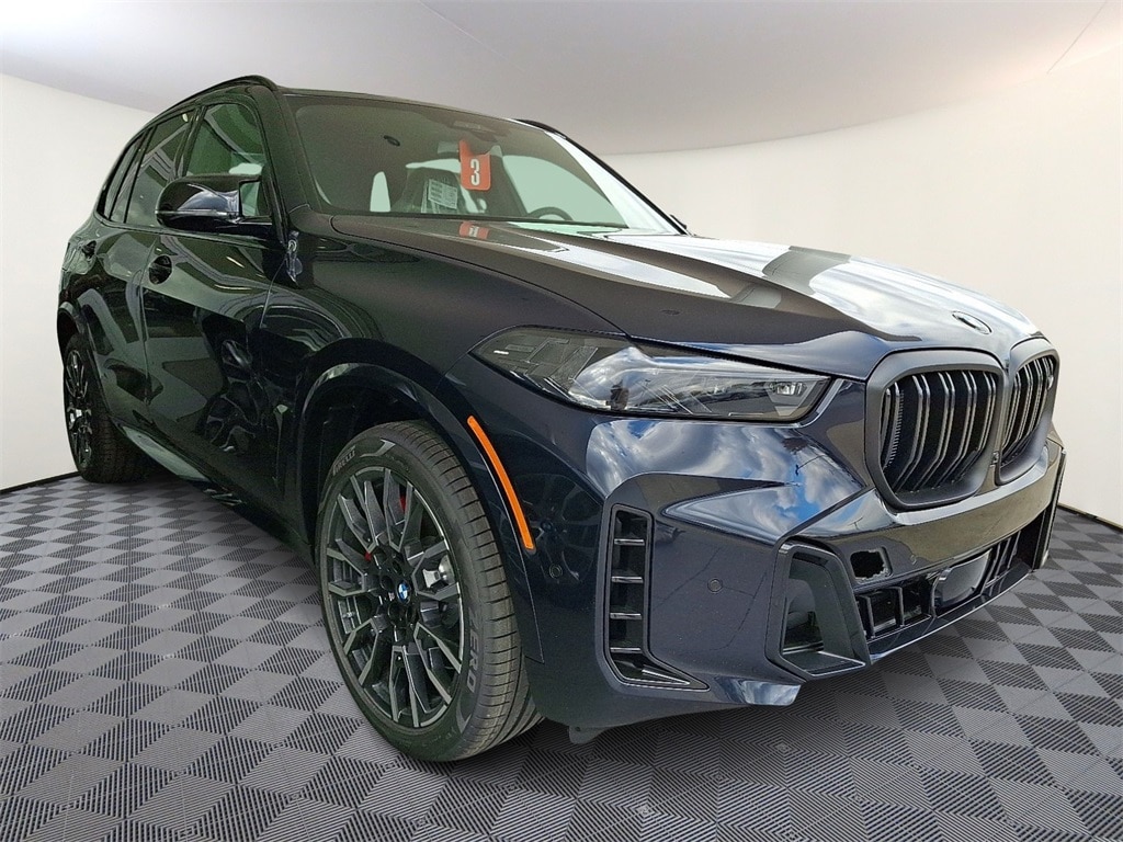 2026 BMW X5 M60i's photo