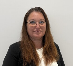 Staff member Miranda Beckett from ID_9789e0529ef4