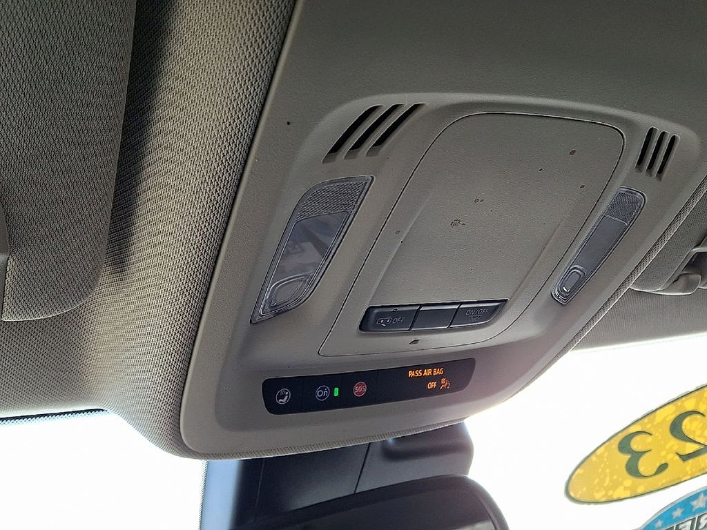 2023 Buick Envision Essence - Photo 24
